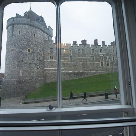 Central Windsor Apartment Facing The Castle Kültér fotó